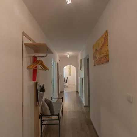 Mit Bergblick In Bad Bleiberg